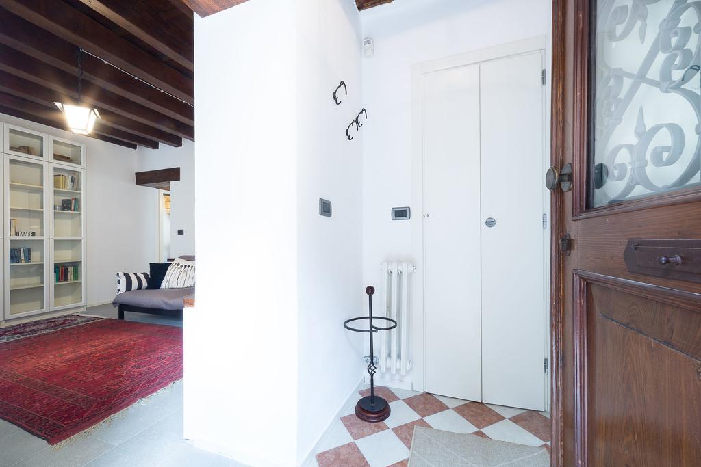 Ve.N.I.Ce Cera Casa Santo Stefano Appartement Venetië Buitenkant foto