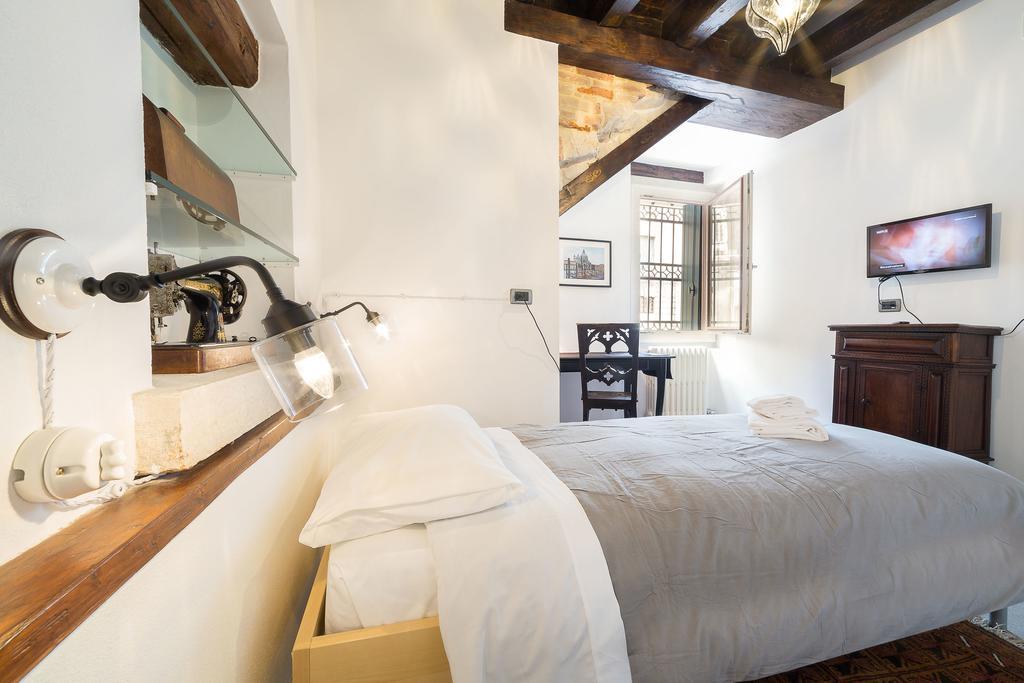 Ve.N.I.Ce Cera Casa Santo Stefano Appartement Venetië Buitenkant foto